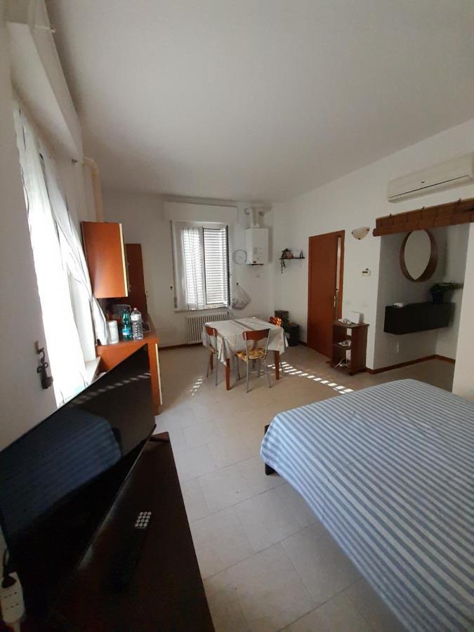 Breve Ristoro Apartment ปาร์มา ภายนอก รูปภาพ
