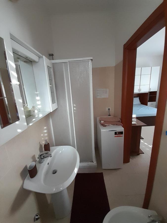 Breve Ristoro Apartment ปาร์มา ภายนอก รูปภาพ